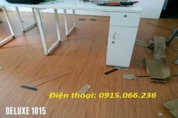 san nhua van go phong khach, san nhua phong khach