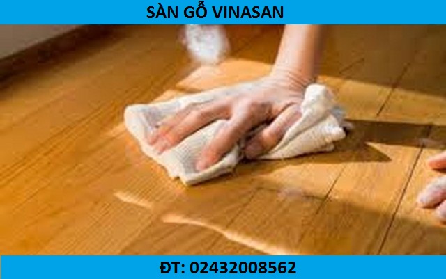 huong dan ve sinh san nhua ngaoi troi luon mơi,