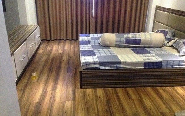 dịch vụ lắp đặt sàn nhựa giá rẻ tại nhà