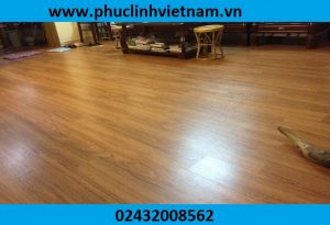 Sàn nhựa keo có sẵn và sàn nhựa dán keo khác nhau ở điểm nào ?