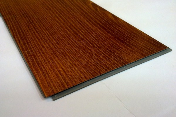 sàn nhựa hèm khóa cao cấp chính hãng