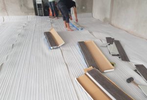 Thi công sàn nhựa giả gỗ giá rẻ nhất tại Hà Nội- Tư vấn