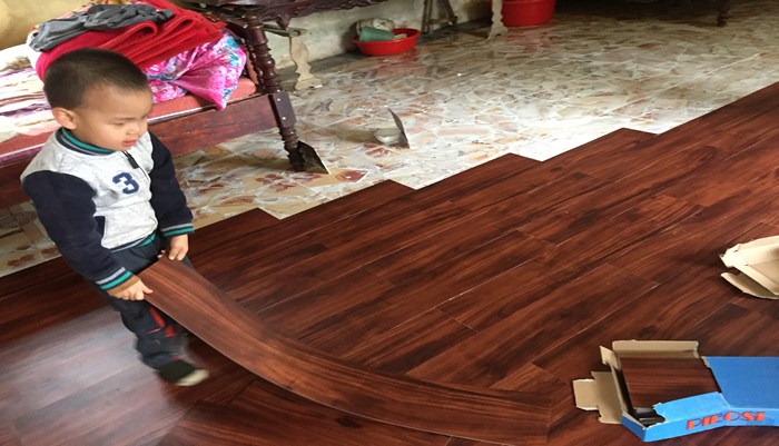 sàn nhựa giả gỗ hà nội, thanh lý sàn nhựa giả gỗ giá rẻ tại hà nội, báo giá sàn nhựa giả vân gỗ,