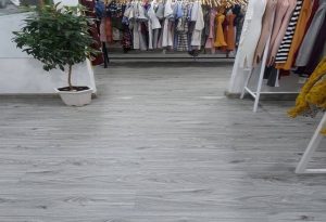 Sàn nhựa tại Hải Phòng- báo giá sàn nhựa dán keo 2mm