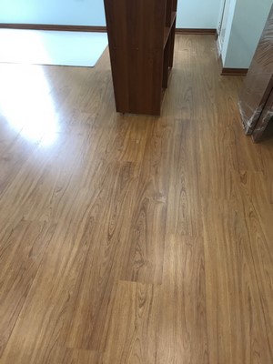 sàn gỗ công nghiệp chính hãng, tư vấn chọn sàn giá rẻ