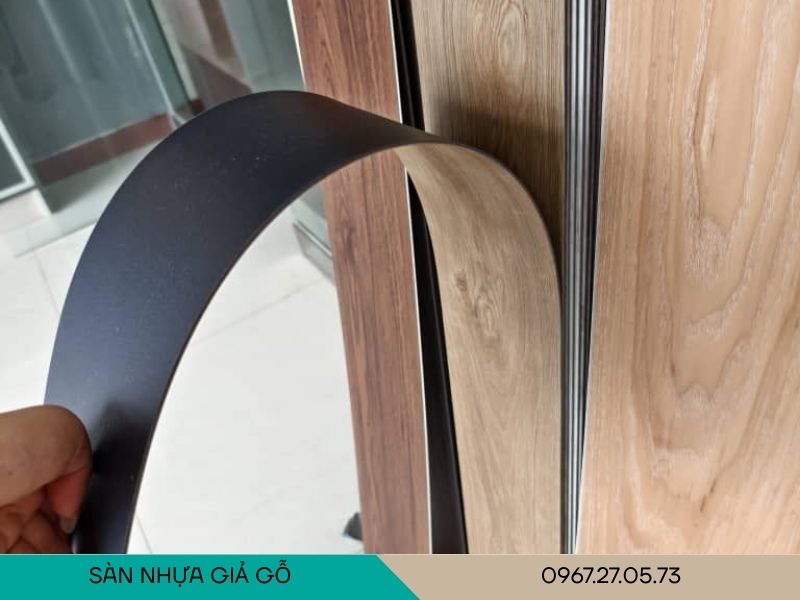 sàn nhựa giá rẻ là gì